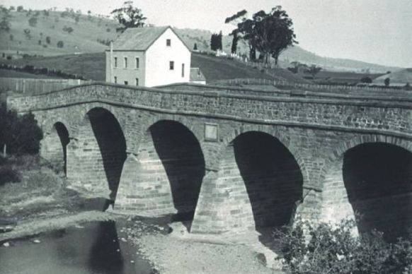 Richmond Bridge, Tasmania, photograph circa 1890s