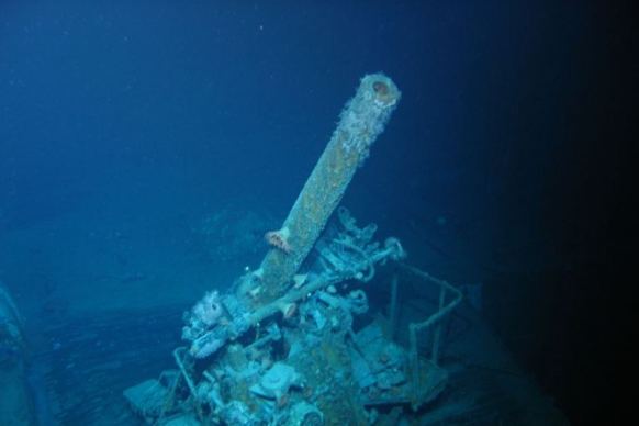 A 4-inch gun at aft end of gun deck, port side of HMAS Sydney