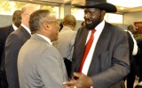 South Sudan's President Salva Kiir (R)