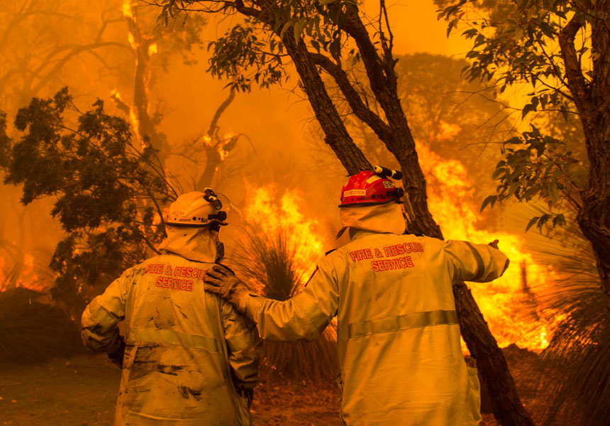 Firefighters in bushfire