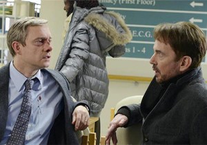 Lester (Martin Freeman) and Malvo (Billy Bob Thornton) talk murder in Fargo.