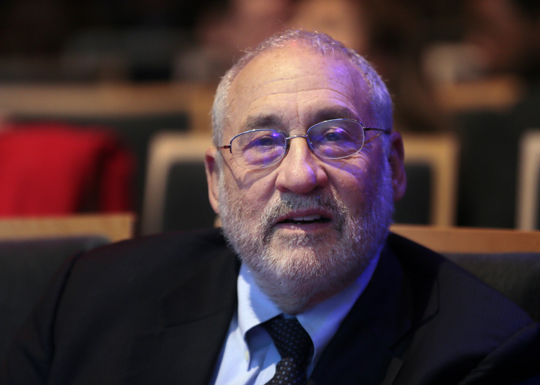 Joseph Stiglitz, medicare co-payment