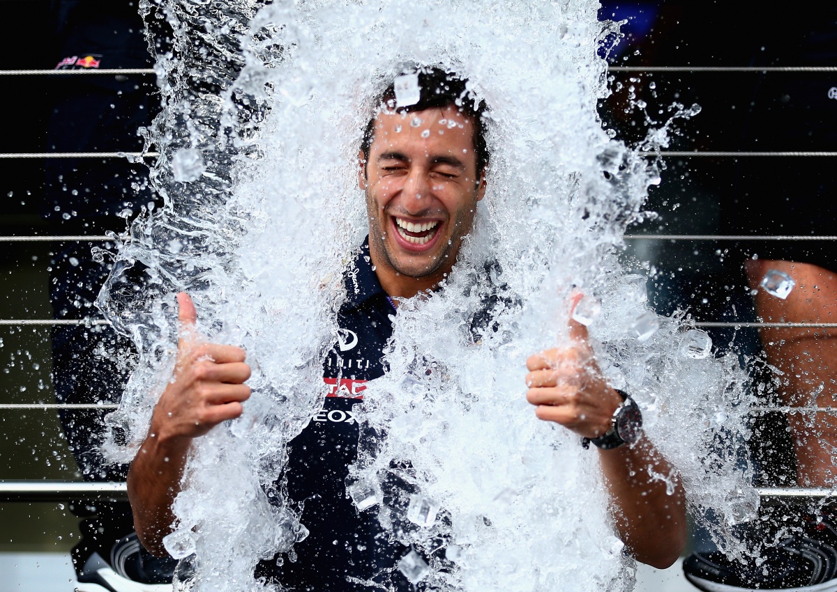 ice bucket challenge Daniel Ricciardo.