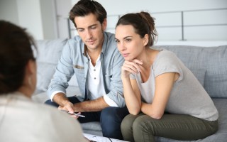 couple in their 30s money