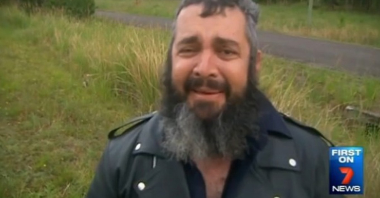 Queensland gunman steals channel 7 van
