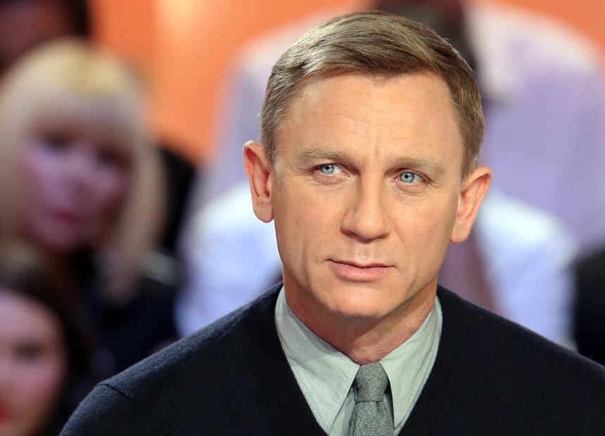 Daniel Craig