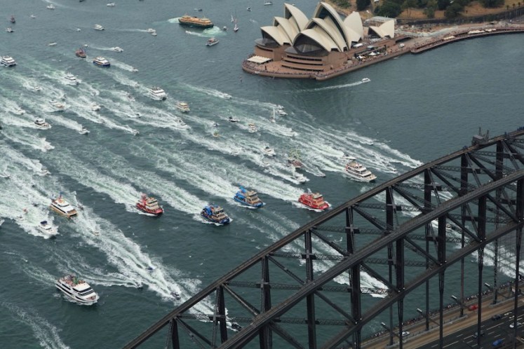 05 Sydney Harbour - ferry race- David Clare & Australia Day Council NSW3