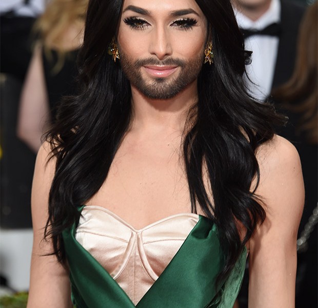 Conchita-Wurst-Golden-Globes-2015