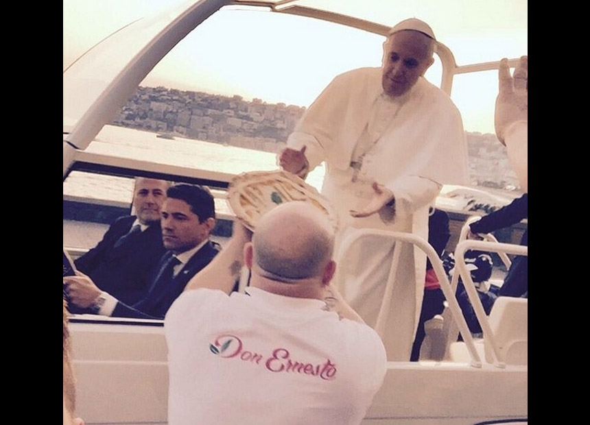 Pope Francis pizza