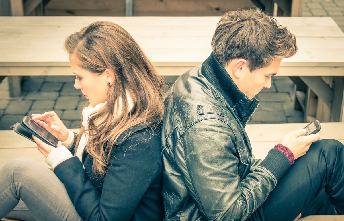 are smartphones making us dumber