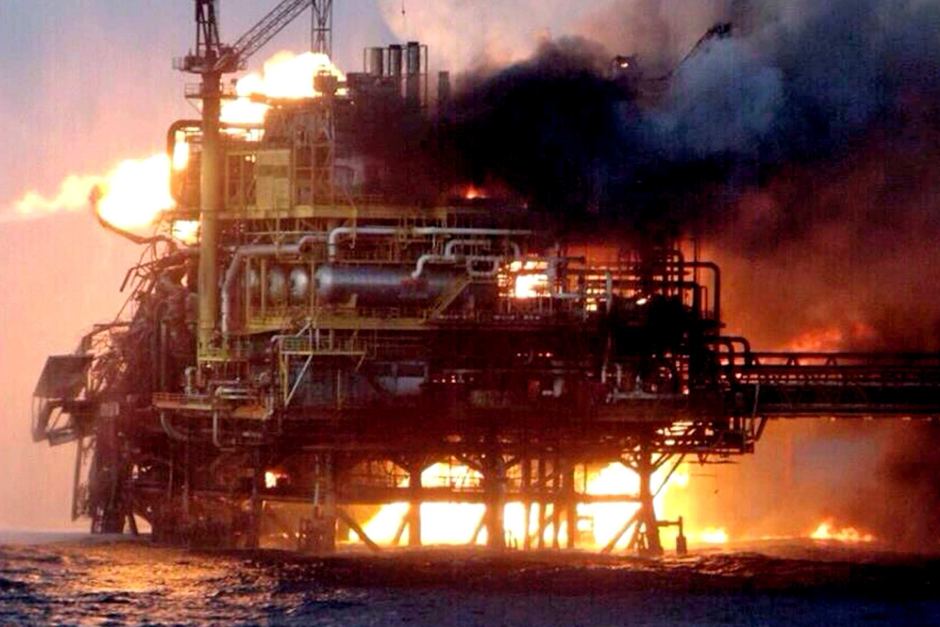 Pemex oil platform fire ABC
