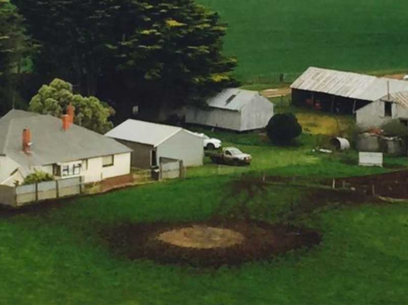 Springbank, Vic. Elderly man found dead