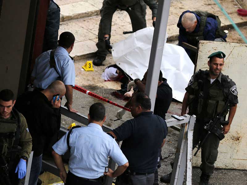 Israel knife attack