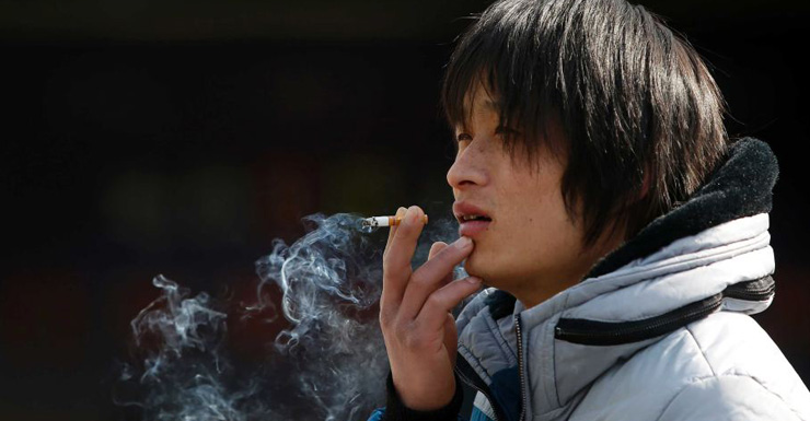 smoking man china