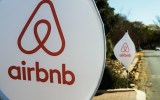 airbnb logo