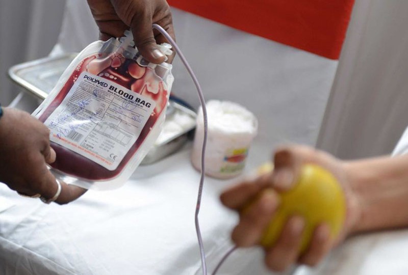 Hundreds of people died in the 1980s due to HIV-tainted blood transfusions from France.