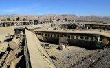 Pakistan train derails