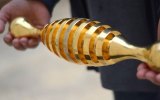gold sceptre