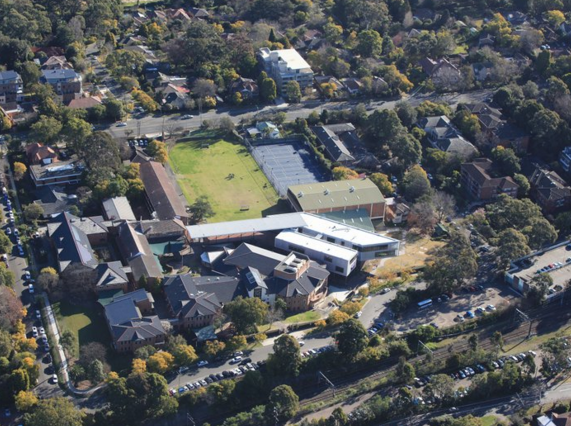 Ravenswood school