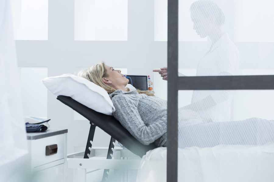 pap smear woman