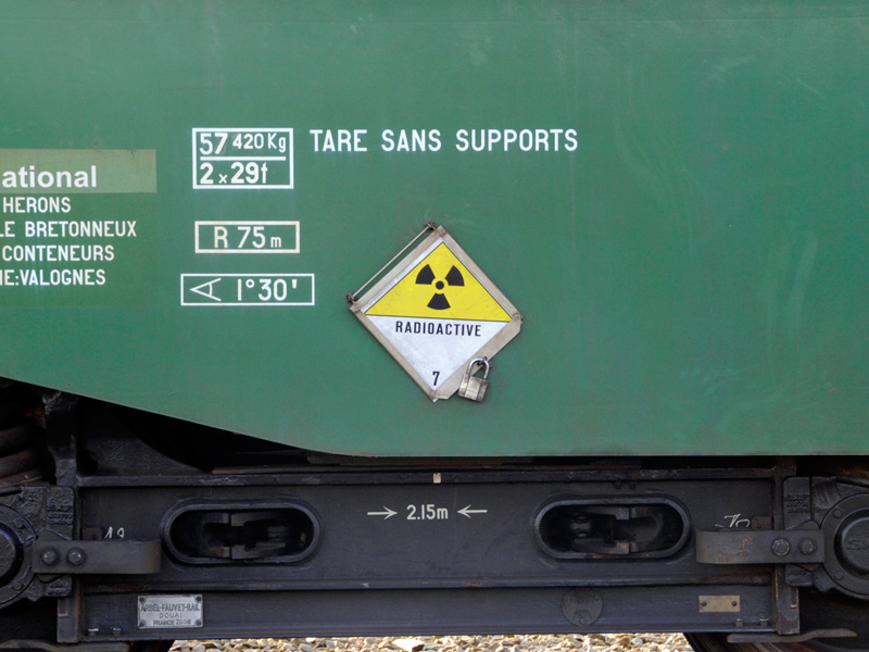 nuclear warning isis