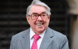 Ronnie Corbett