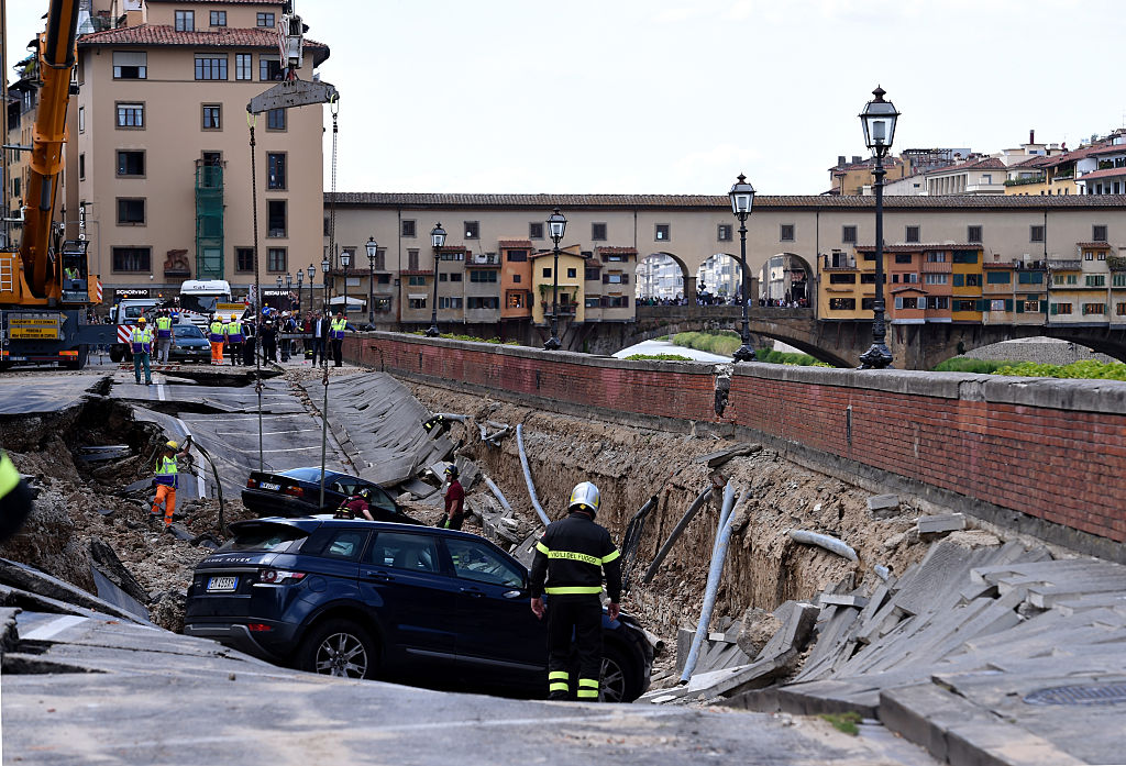 The sinkhole next to the Arno River in Florence, Italy.