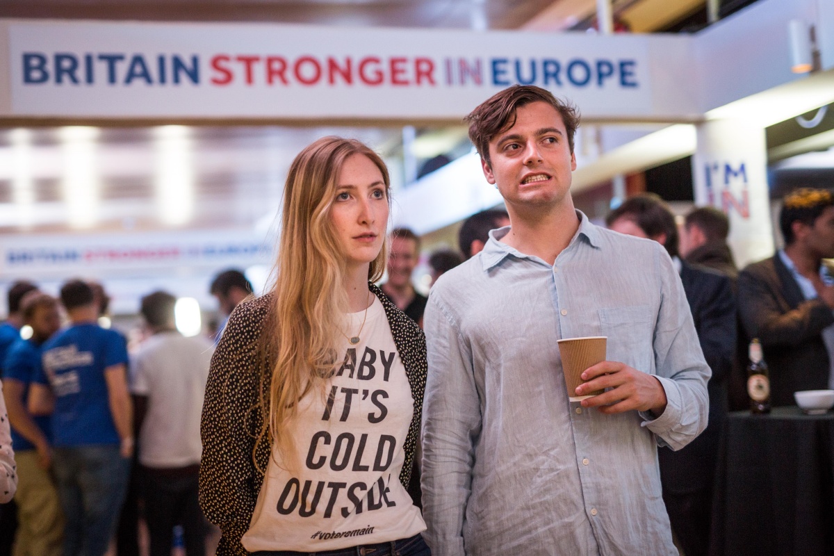 More than 3.2 million people sign petition for a second referendum.