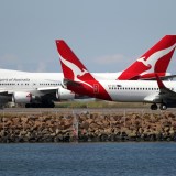 qantas profit