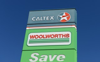Woolworths sells petrol business to BP