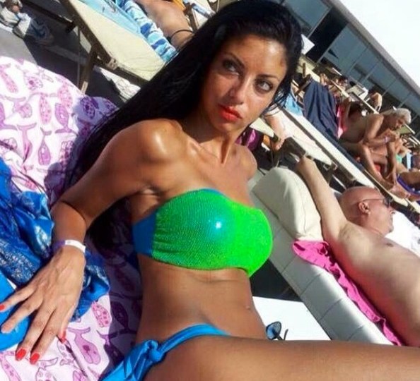 Italian woman commits suicide