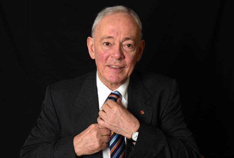 Bob Day under pressure