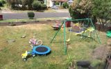 Community rallies for deplorable front garden