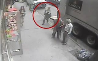 gold theft from armoured car