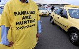 Taxi drivers protest on Bolte Bridge
