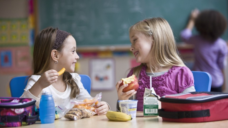 kids eating