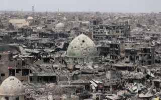 An Amnesty International report says Australia, as part of the US-led coalition fighting the Islamic State, has committed war crimes in Iraq