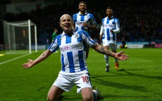 aaronmooyhuddersfield