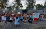 About 600 men say they will continue to peacefully resist being moved out of the Manus Island centre.