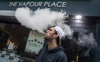 Vaping Shops Increase In Popularity Across The UK