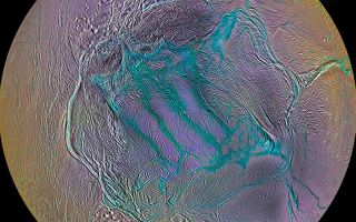 alien life on moon of Saturn