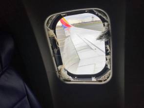 US plane emergency landing