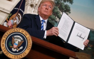 Donbald Trump dumps Iran deal