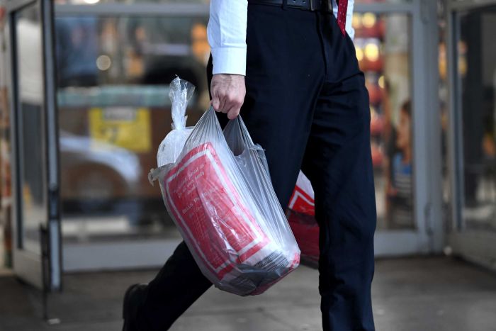 plastic-bags-supermarket