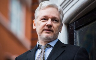 Julian Assange Mike Pence