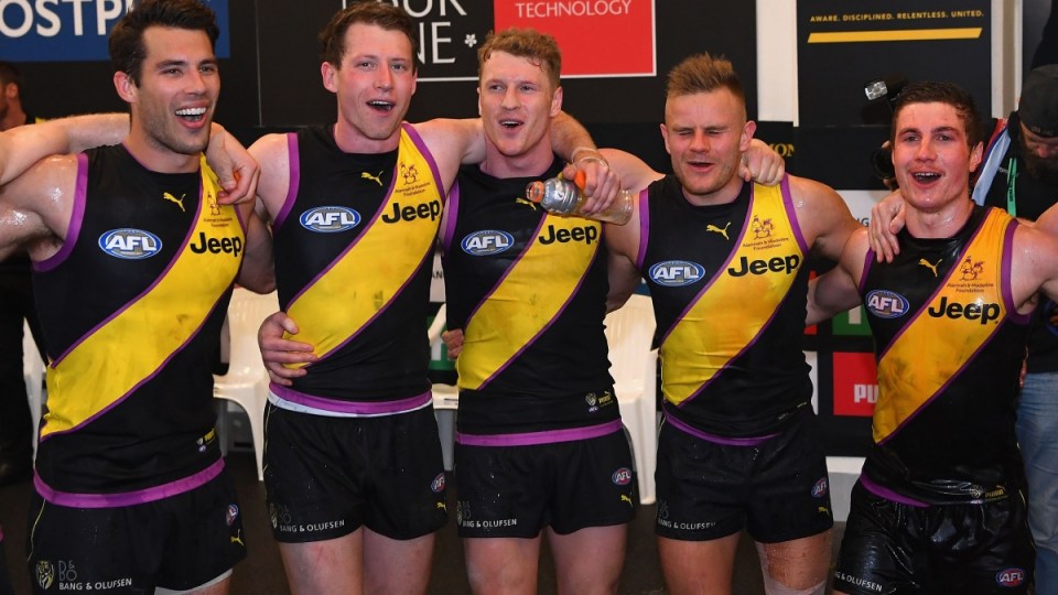 AFL round 19