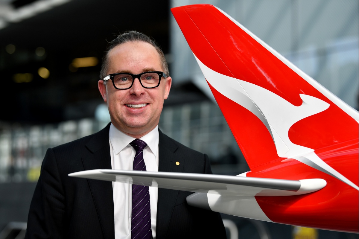 qantas virgin airports
