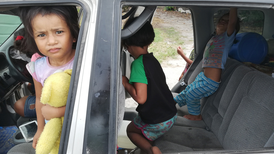 nauru children