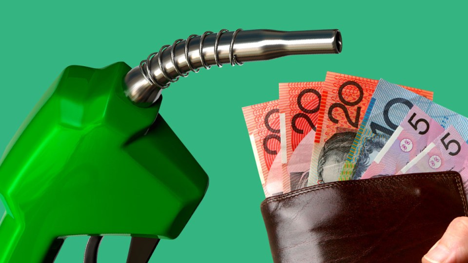 Drivers should time when they fit up their tanks to make sure the pay the lowest prices.