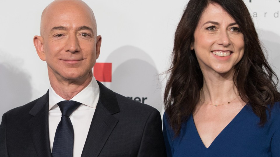 Jeff Bezos extortion claim against National Enquirer
